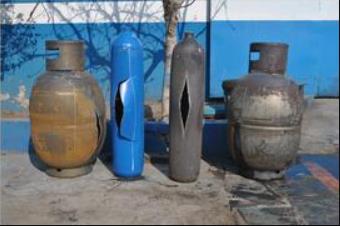 氣瓶水壓爆破機的設(shè)備簡介